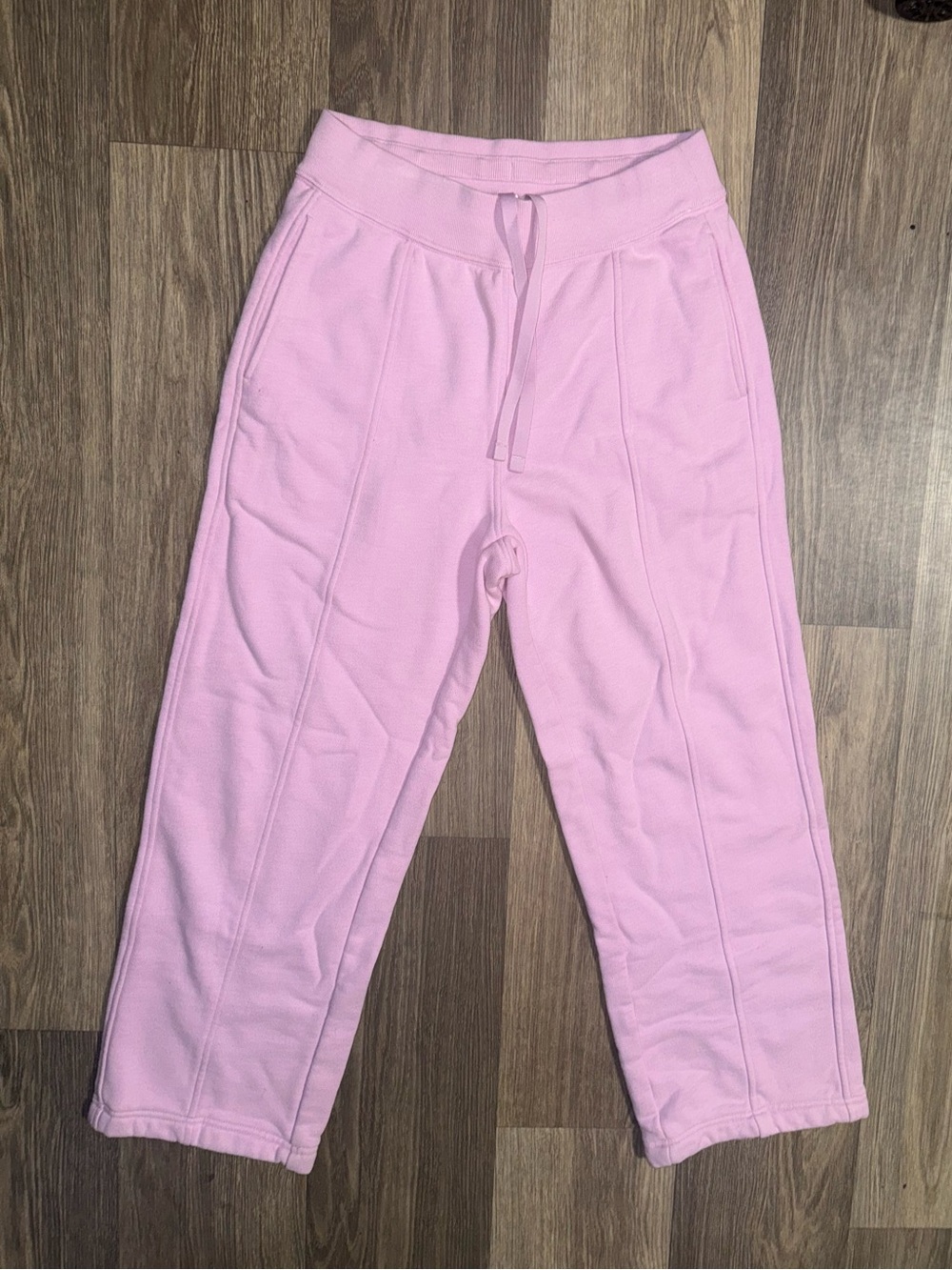 Alo Sweatpants - Picture 2 of 7